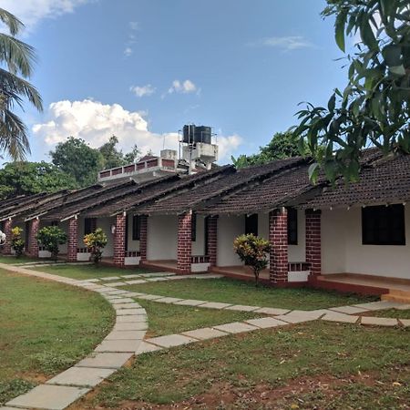 Lamour Beach Resort Benaulim Exterior foto