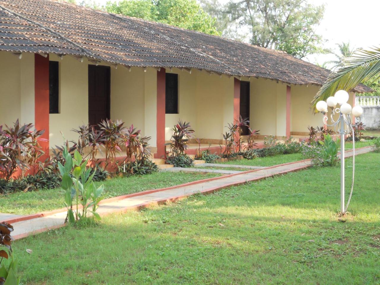 Lamour Beach Resort Benaulim Exterior foto